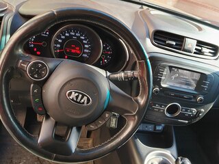 2018 Kia Soul II Рестайлинг, серебристый, 1450000 рублей, вид 5