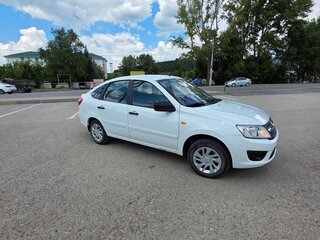 2015 Lada (ВАЗ) Granta I, белый, 295000 рублей, вид 2