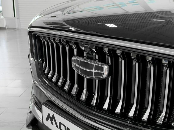 2026 Geely Monjaro, чёрный - вид 21