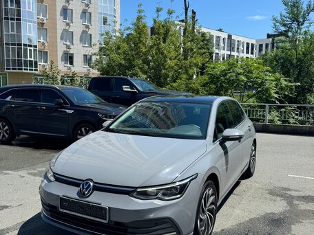 Volkswagen Golf VIII