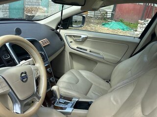 2011 Volvo XC60 I, чёрный, 1100000 рублей, вид 3