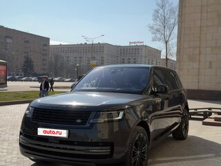 2022 Land Rover Range Rover P400 MHEV Long V, серый, 14700000 рублей, вид 4