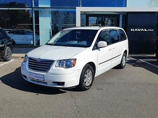 Chrysler Town & Country V