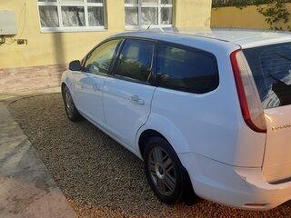 2008 Ford Focus II Рестайлинг, белый, 570000 рублей, вид 2
