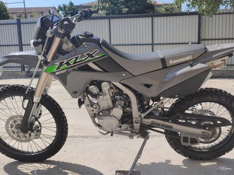 2024 Kawasaki KLX 300, серый, 620000 рублей, вид 3