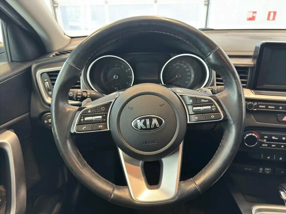 2019 Kia Ceed III, белый, 1599000 рублей - вид 17