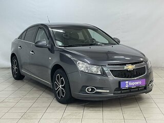 2010 Chevrolet Cruze I, серый, 660000 рублей, вид 2