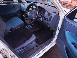 2002 Toyota Duet, белый, 170000 рублей, вид 4