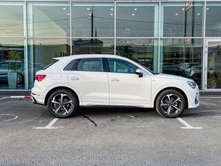 2026 Audi Q3 35 TFSI II (F3), белый, 4350000 рублей, вид 4