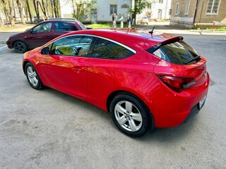 2012 Opel Astra GTC J Рестайлинг, красный, 620000 рублей, вид 3