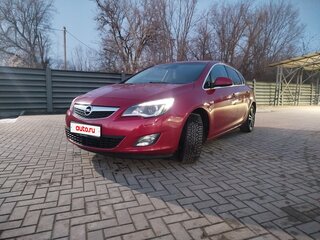 2011 Opel Astra J, пурпурный, 850000 рублей, вид 1