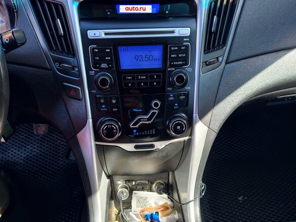 2010 Hyundai Sonata VI (YF), синий, 850000 рублей - вид 13