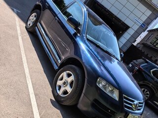 2004 Volkswagen Touareg I, синий, 800000 рублей, вид 3