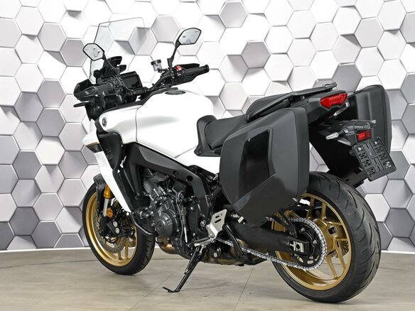 2024 Yamaha Tracer 9, белый - вид 7