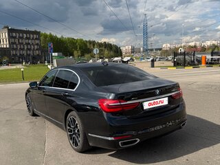 2018 BMW 7 серии Long 730Ld xDrive VI (G11/G12), чёрный, 3000000 рублей, вид 4