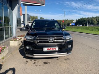 2016 Toyota Land Cruiser 200 Series Рестайлинг 2, чёрный, 6380000 рублей, вид 2