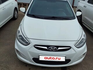 2013 Hyundai Solaris I, белый, 1165000 рублей, вид 1