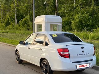 2017 Lada (ВАЗ) Granta I, белый, 450000 рублей, вид 3