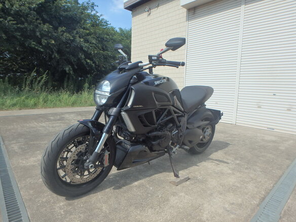 2012 Ducati Diavel, чёрный, 950000 рублей - вид 9