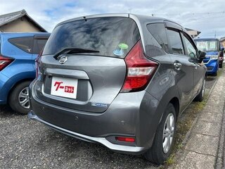 2019 Nissan Note II Рестайлинг, серый, 775000 рублей, вид 4