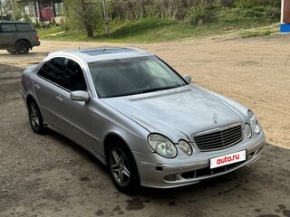 2003 Mercedes-Benz E-Класс 240 III (W211, S211), серебристый, 300000 рублей, вид 3