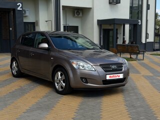 2009 Kia Ceed I, бежевый, 750000 рублей, вид 3