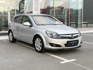 2010 Opel Astra H Рестайлинг, серебристый, 450000 рублей, вид 3