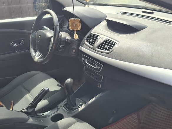2013 Renault Fluence I Рестайлинг, чёрный, 620000 рублей - вид 10