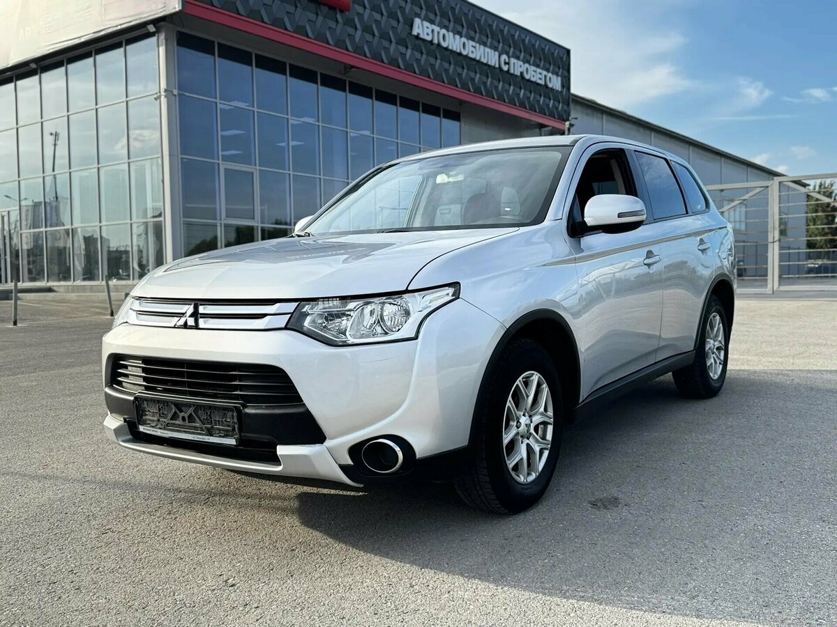 Открыть фотографии: Mitsubishi Outlander III Рестайлинг