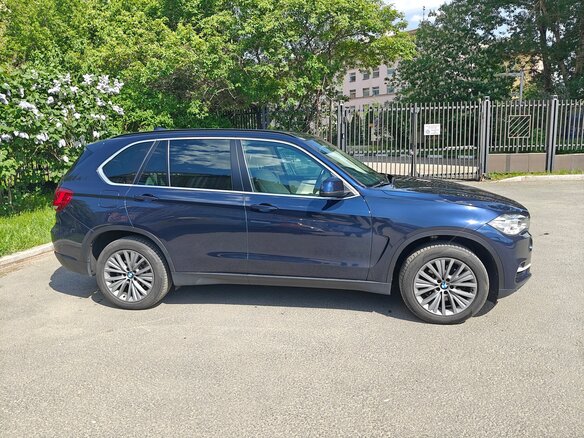 2016 BMW X5 25d III (F15), синий, 3850000 рублей - вид 5