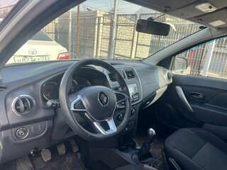 2018 Renault Logan Stepway II Рестайлинг, белый, 1030000 рублей, вид 5