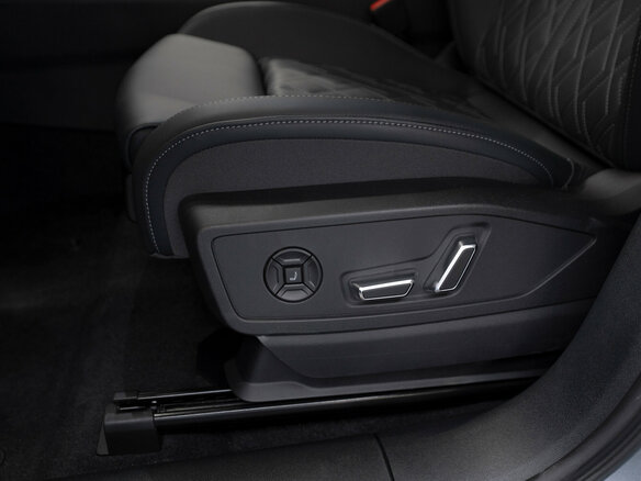 2025 Audi Q5 L III (GU), серый, 6200000 рублей - вид 20