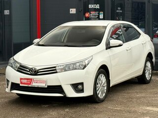 2013 Toyota Corolla XI (E160, E170, E180), белый, 1250000 рублей, вид 4