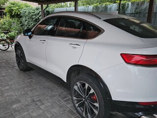 2023 Geely Tugella I Рестайлинг, белый, 3100000 рублей, вид 3