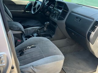 2001 Mitsubishi Montero III, серебристый, 550000 рублей, вид 5