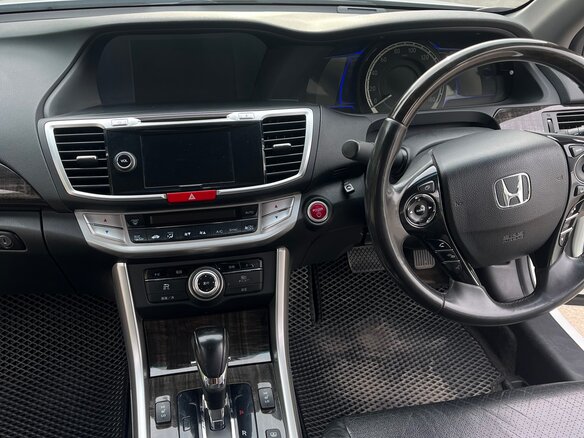 2013 Honda Accord IX, белый, 1720000 рублей - вид 11
