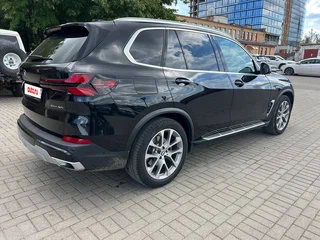 2024 BMW X5 40i IV (G05/G18) Рестайлинг, чёрный, 9800000 рублей, вид 3