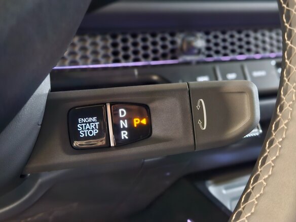 2025 Kia Tasman, чёрный, 5710999 рублей - вид 11