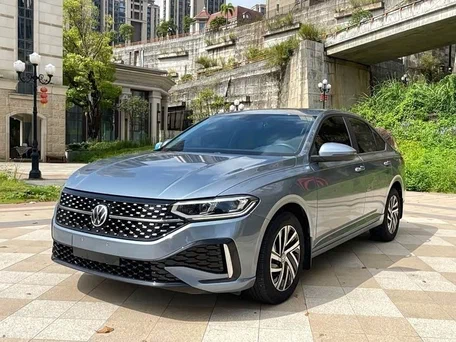 2022 Volkswagen Lavida III Рестайлинг, голубой, 1710000 рублей, вид 1