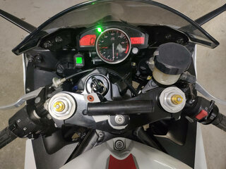 2008 Yamaha YZF-R6, белый, 635000 рублей, вид 2