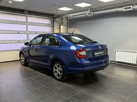 2017 Skoda Rapid I Рестайлинг, синий, 1475000 рублей, вид 4