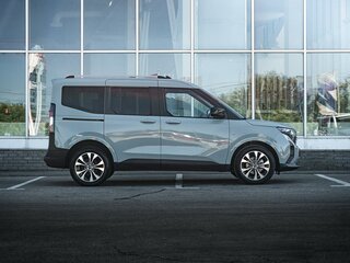 2025 Ford Tourneo Courier II, серый, 3320000 рублей, вид 5
