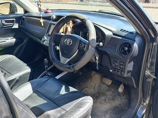 2016 Toyota Corolla Fielder XI (E160, E170, E180) Рестайлинг 1, чёрный, 1600000 рублей, вид 4