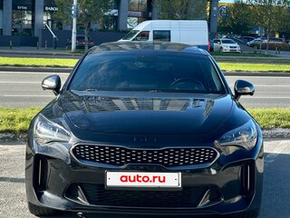 2022 Kia Stinger I Рестайлинг, чёрный, 3199000 рублей, вид 3