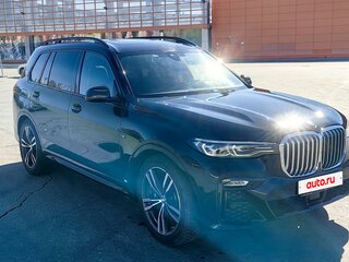2021 BMW X7 40i I (G07), чёрный, 7400000 рублей, вид 4