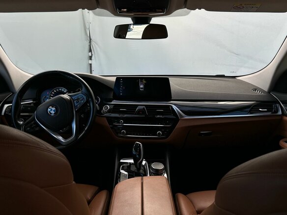 2018 BMW 6 серии 620d xDrive IV (G32), белый - вид 12