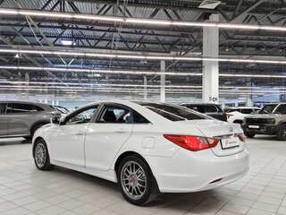 2012 Hyundai Sonata VI (YF), белый, 757000 рублей, вид 4