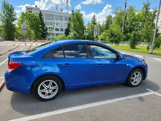 2011 Chevrolet Cruze I, синий, 550000 рублей, вид 3
