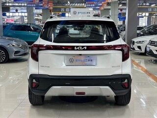 2026 Kia Seltos I Рестайлинг, белый, 2000000 рублей, вид 5