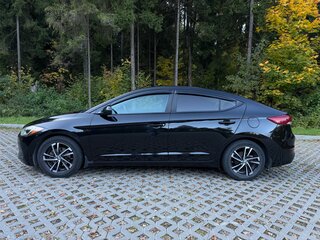 2017 Hyundai Elantra VI (AD), чёрный, 1450000 рублей, вид 4